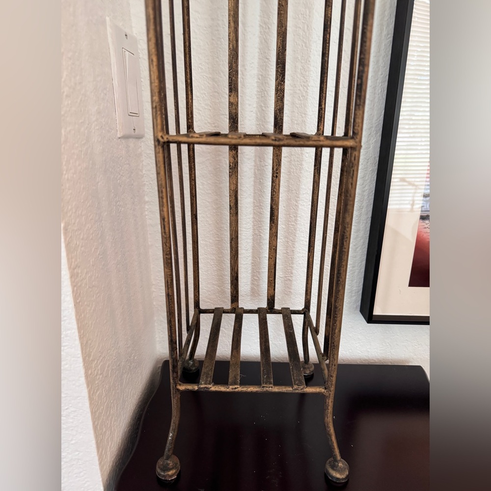 Vintage Brown Gold Metal Folding
Entertainment Center 3 Tier Shelf - Picture 9 of 12